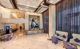 Liberty Central Saigon Centre Hotel 4*